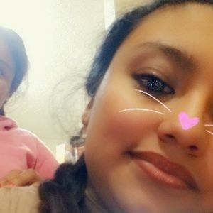 Meet your Posher, Azucena